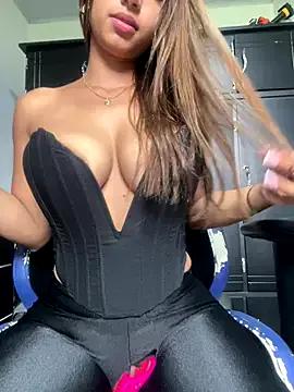 belaa_1 from StripChat