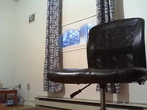 bubbleishus33 from StripChat