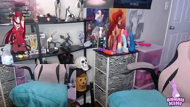 bunniikimi from StripChat