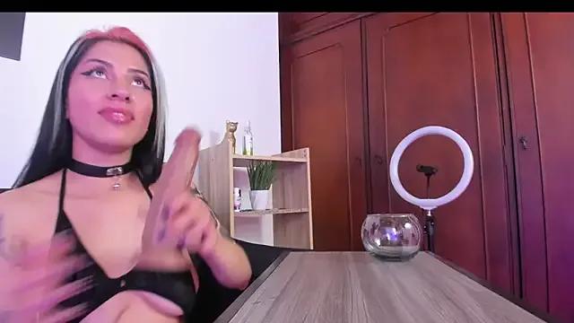 cherry_jenklins8 from StripChat