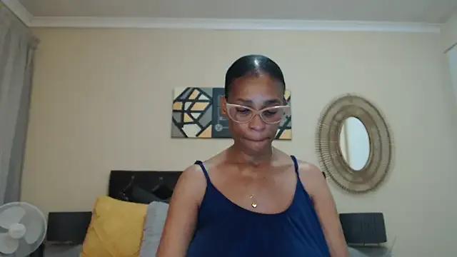 Creamyass22 from StripChat