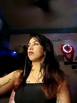 Darling_Annie from StripChat