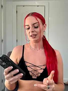 FariBanxOfficial from StripChat