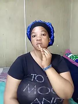 FreakyAngel3X from StripChat