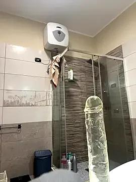 Gionnytav from StripChat