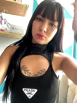 Hanna_Plum from StripChat