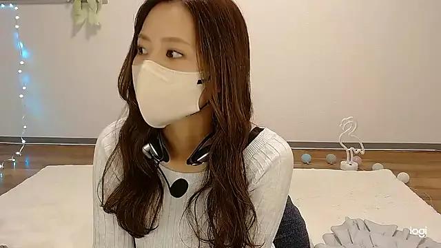 hinano_JP from StripChat