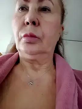 Hottie-Mom from StripChat