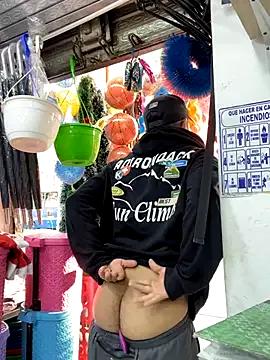 Entertain your kookiest wishes with StripChat's juicy JuanZapata33 JuanZapata33 from StripChat