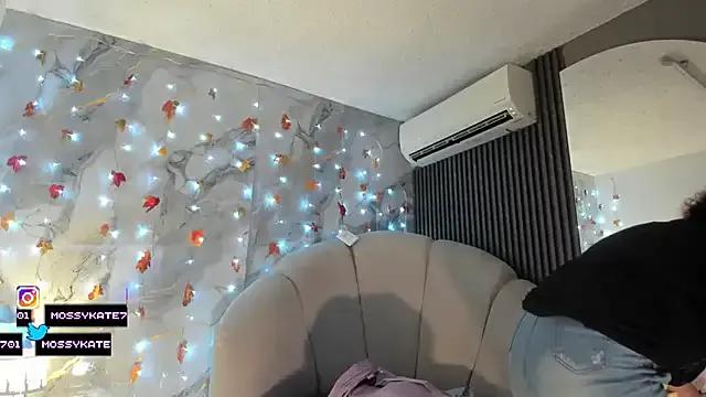 Katemoss70 from StripChat