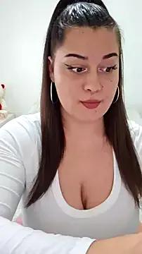 Larissa4U from StripChat