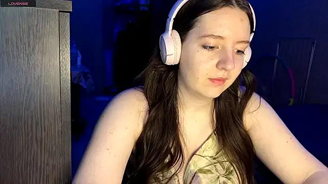 LauretteRagar from StripChat