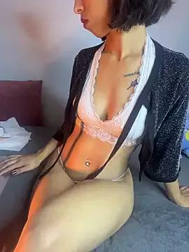 Watch Layla_ly, they want to masturbate for you Layla_ly from StripChat