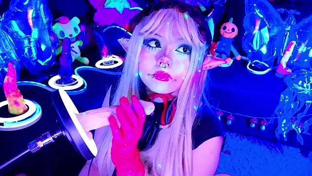 LaytonBox from StripChat