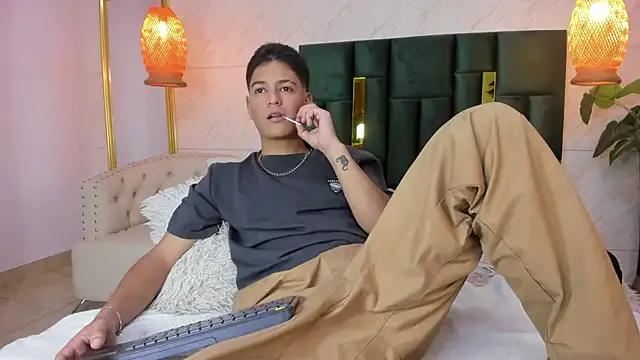 Levy_Steve from StripChat