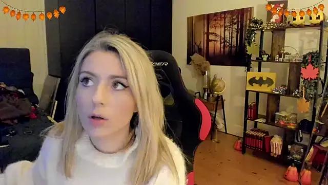 Lisaonthemoon from StripChat