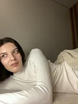 little_belucci from StripChat