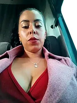 Luianna from StripChat