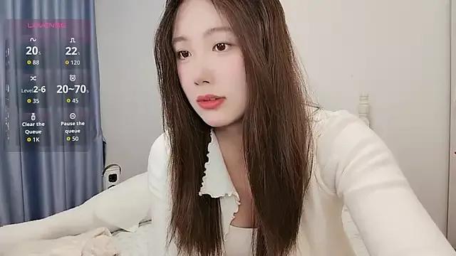 Luna_868 from StripChat