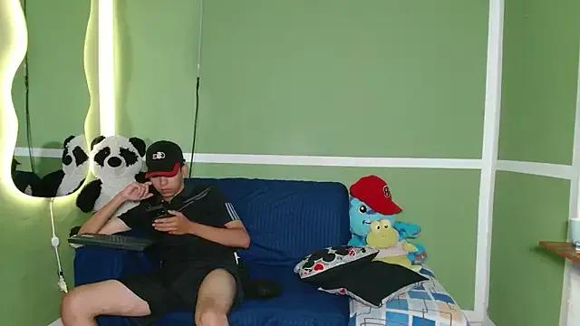 maxsexdick from StripChat