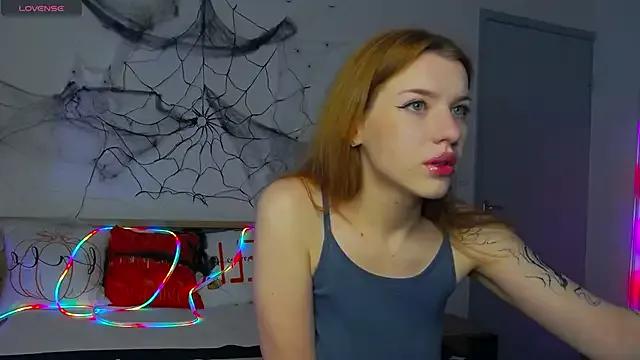 MeganNewCat from StripChat