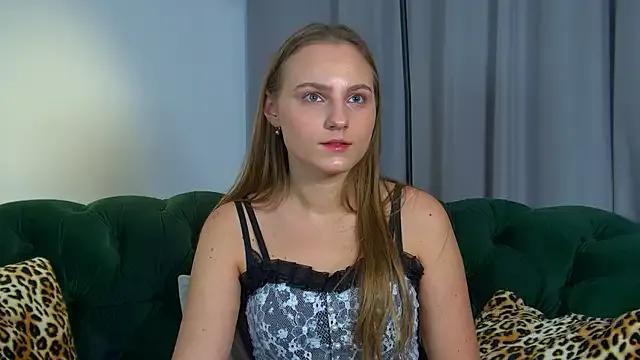 MelissaMelrey from StripChat