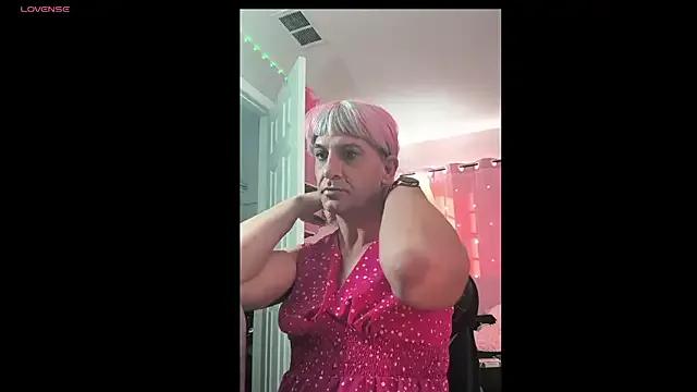 The exceptional Mistiblaze - smoking hot adult live cam escort ready to peak mistiblaze from StripChat