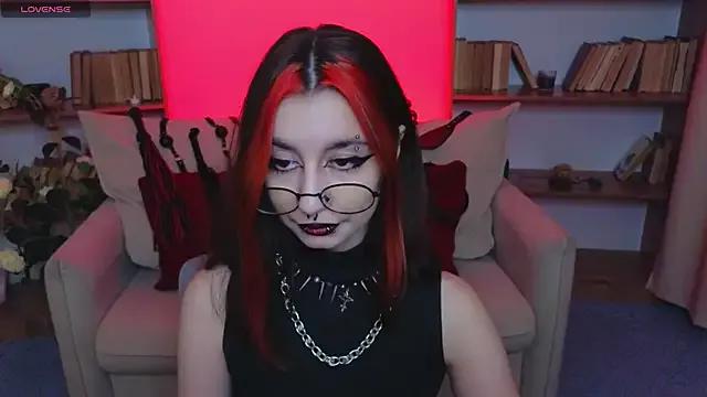 Mistress__Marcelline from StripChat