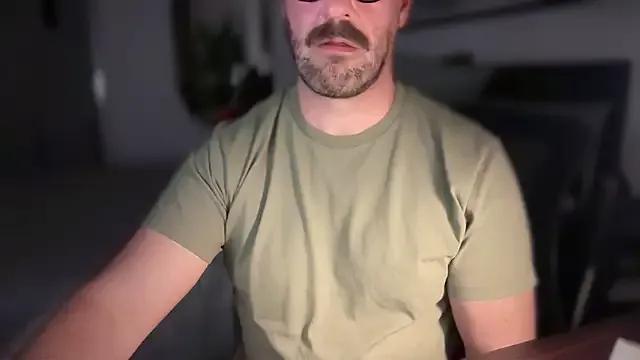 Mr_Beef from StripChat