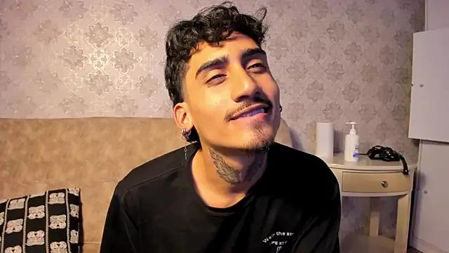 Mr_Strike from StripChat