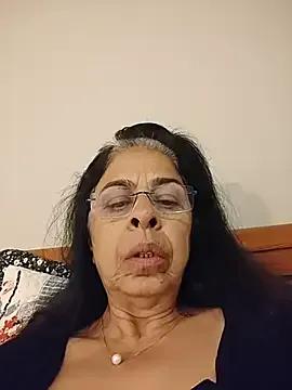 NakedMILFx from StripChat