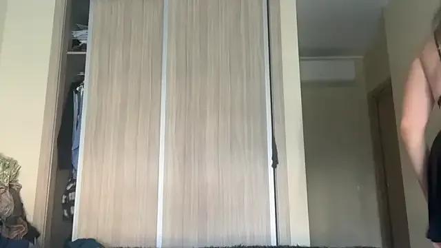 naughtyhollyxxxx from StripChat