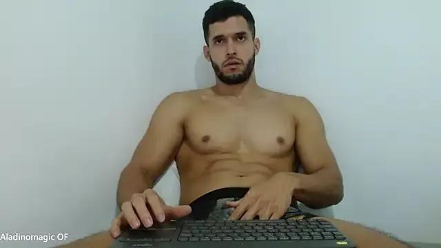 Noah_jhonsonn from StripChat
