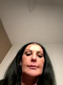 Nola_Luxx-offiziell from StripChat