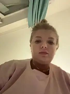 Bicurious sexiness: OdriOlsens gets naked while stroking her pussy on video OdriOlsens from StripChat