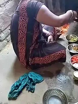 Pinki_bhabi_2002 from StripChat