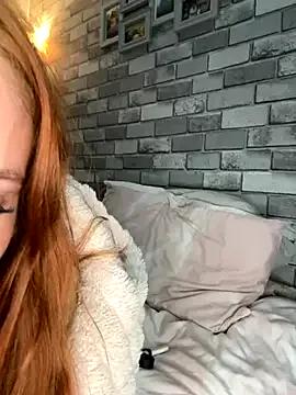 Poppy_frankie from StripChat