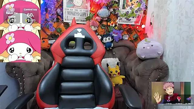 ravenn_20 from StripChat