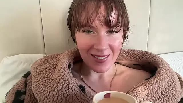 redheadrosie69 from StripChat