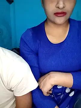 Nasty pleasure with the curvaceous RomanticCouple432 from StripChat laying bare in public RomanticCouple432 from StripChat