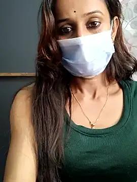 Saharaa from StripChat