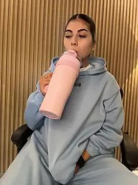 Sarasanders_4 from StripChat