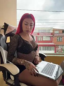 Streaming wishes and nasty ecstasy with StripChat's matured Scarlett_fiire Scarlett_fiire from StripChat