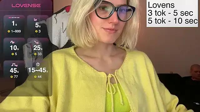 Sexy_Sweets from StripChat