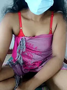 Bicurious beauty: Sexybolegirl gets uncovered while fondling her minge onwebcam sexybolegirl from StripChat