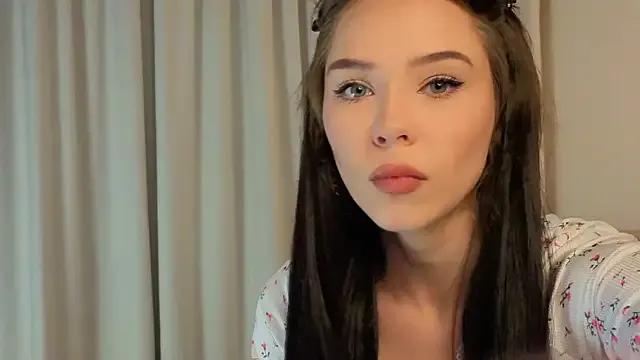 slyshypie from StripChat