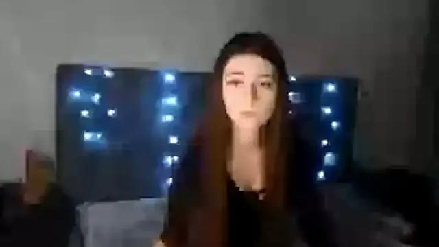 Sophiecuttie from StripChat