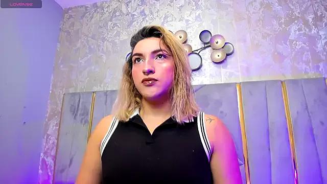 Curious TomLondon_ stripping and squirting with zir beloved vibrators TomLondon_ from StripChat