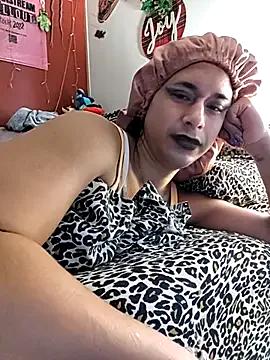 Entertain your itch with the slutty StripChat slut - TranSexualJade95 TranSexualJade95 from StripChat