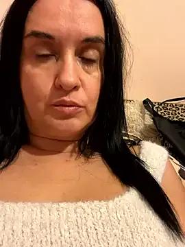 TriumphLove from StripChat